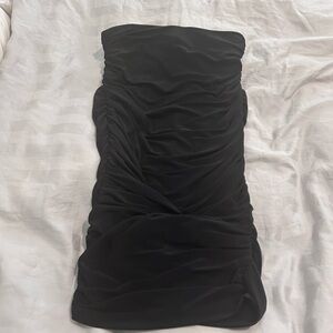 Express midi skirt
Worn once